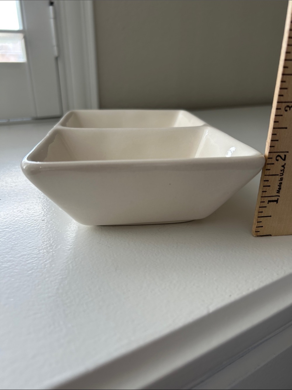 Rae Dunn Cream "HELLO" "THERE" Divided Serving Dish - Picture 3 of 5